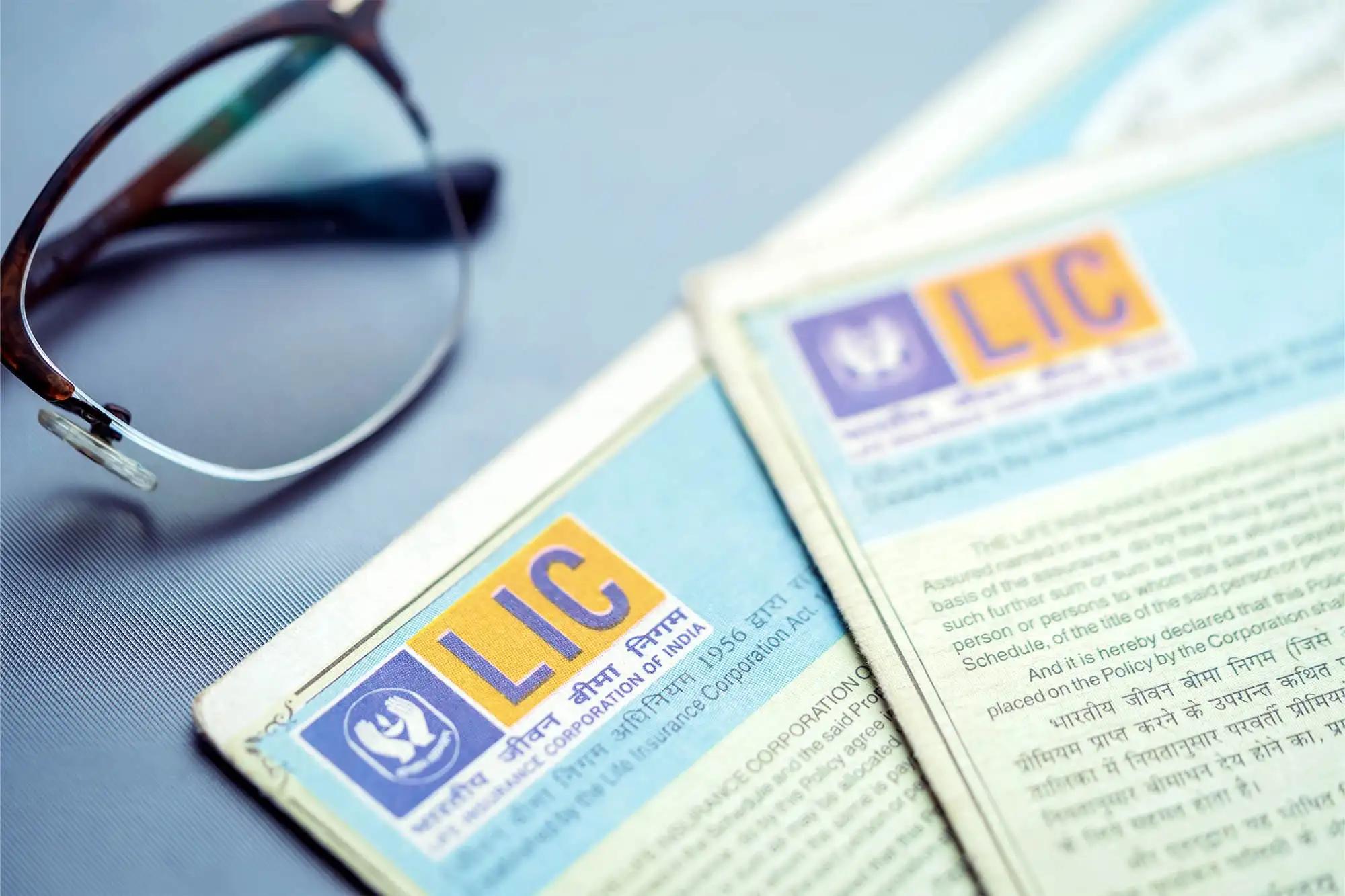 How to Become a LIC Insurance Agent?